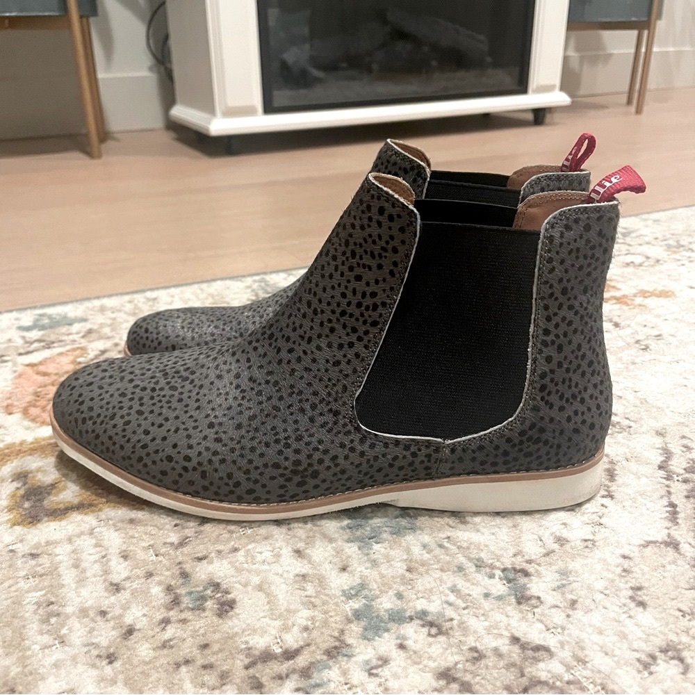 Rollie Nation Chelsea Ankle Boot in Charcoal Snow Leopard